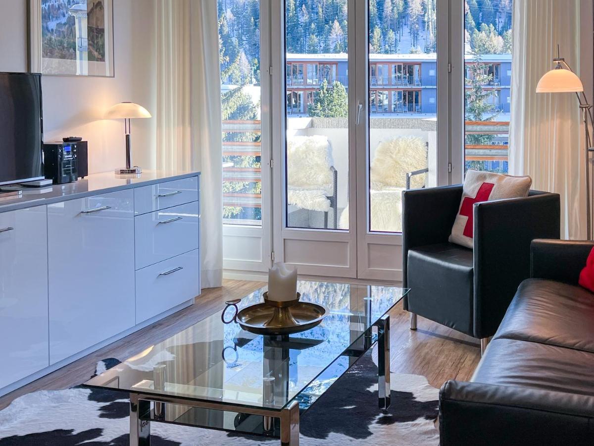 Designer Kueche - Suedbalkon - Tg-Stellplatz - Wlan Apartamento São Moritz Exterior foto