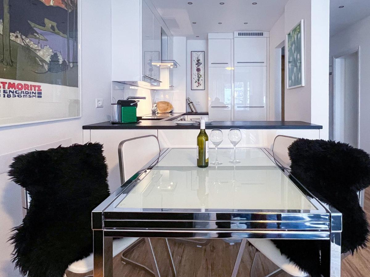Designer Kueche - Suedbalkon - Tg-Stellplatz - Wlan Apartamento São Moritz Exterior foto